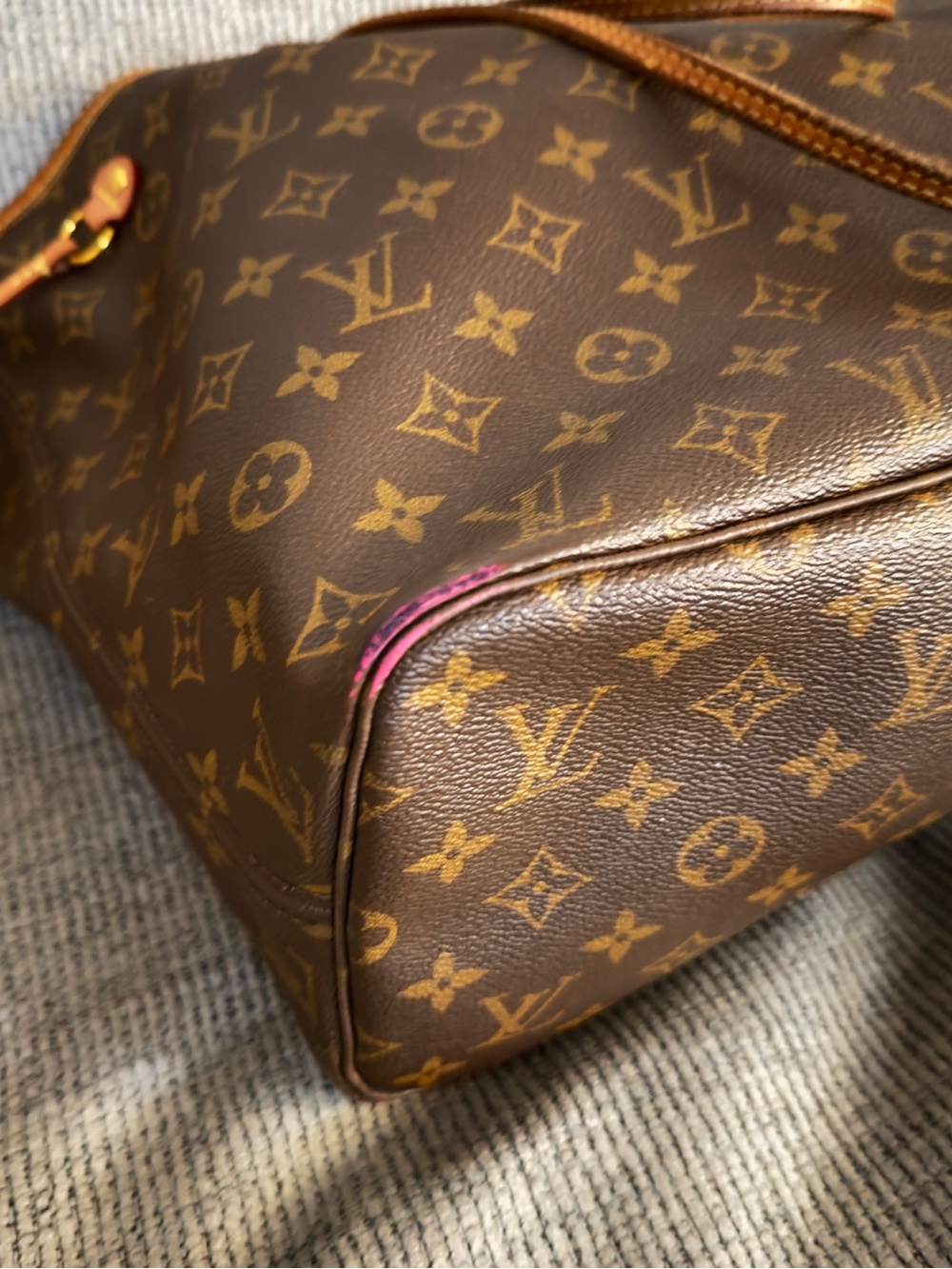 Louis Vuitton Monogram Canvas Tote in Brown - Picture 6 of 11
